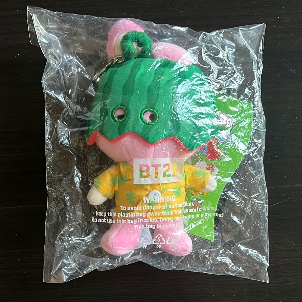 BT21 | Kookie Summer Keychain Plush